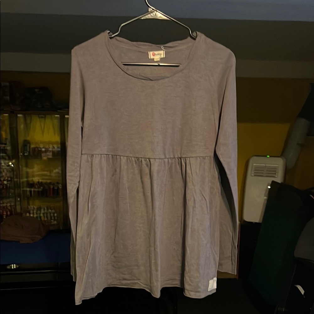 Women's Gray Long Sleeve Top